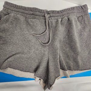 Maurices Women size Large grey shorts